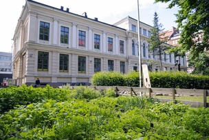 Annantalon julkisivu