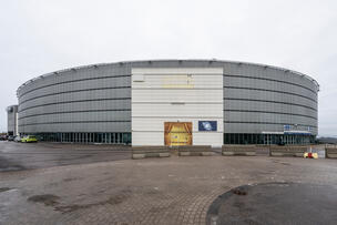 The arena is located centrally in Pasila.