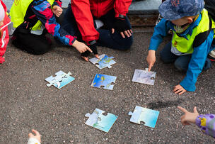 Children on a daycare's forest adventure in Helsinki.