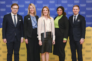 President of the European Parliament Roberta Metsola (centre) met with Helsinki Deputy Mayor Daniel Sazonov, Vantaa City Council Chair Sari Multala, Helsinki City Council Chair Fatim Diarra, and Espoo City Council Chair  Henrik Vuornos at the Helsinki City Hall. 