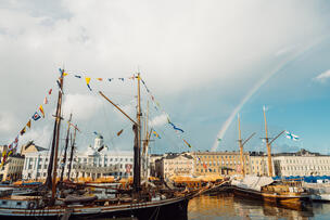 Market square and ships.