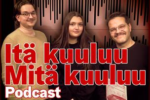 Kolme henkilöä katsoo kameraan. 