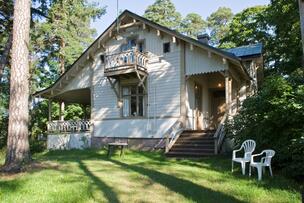 Villa Tallbacka Laajasalon Nuottaniemessä vuonna 2008.