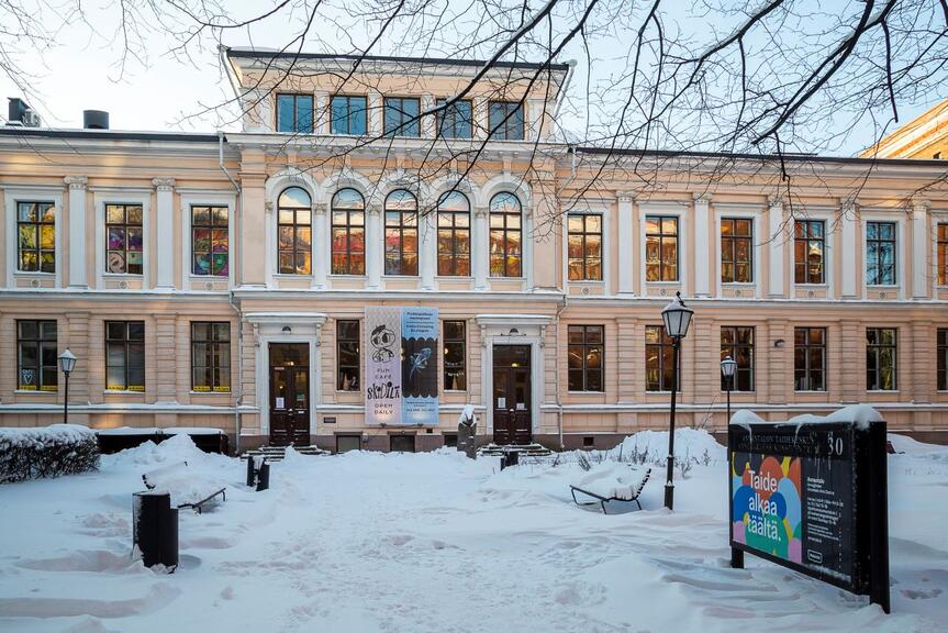 Annantalon julkisivu