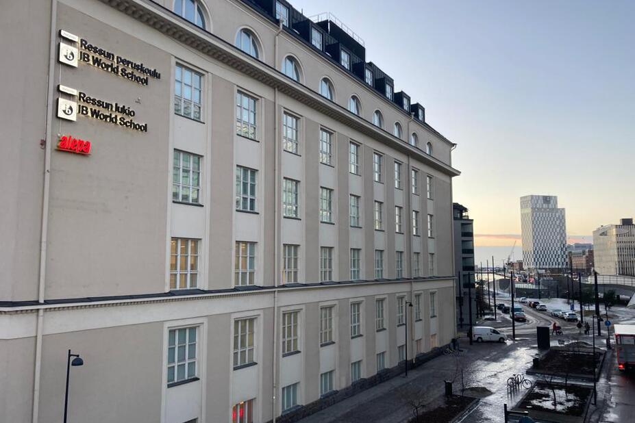 Ressun lukio IB World School - School Building